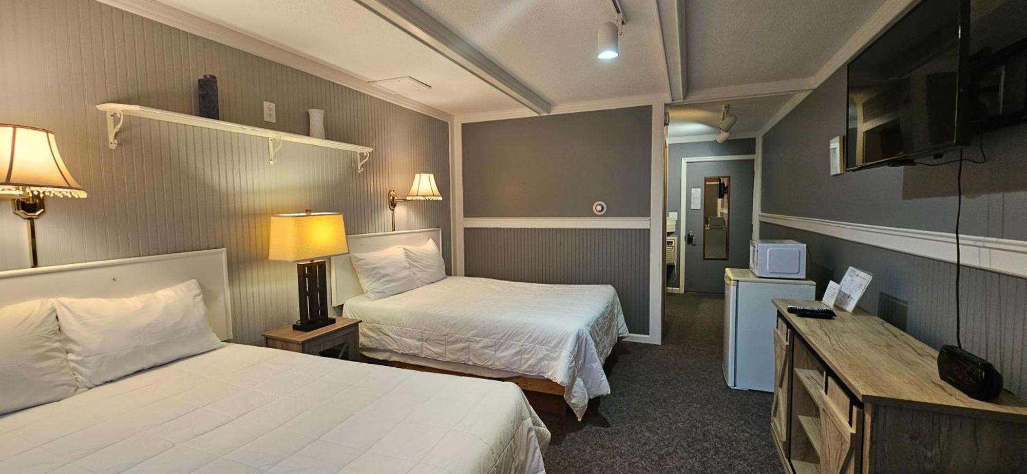 Chequamegon Lake Superior Lodge Bayfield Ngoại thất bức ảnh