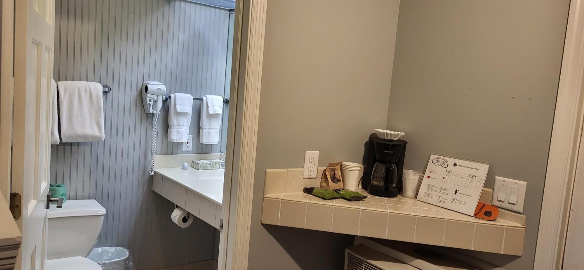 Chequamegon Lake Superior Lodge Bayfield Ngoại thất bức ảnh